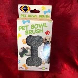 FREE with pet purchase never used Pet bowl sponge non scratch bone shaped brush